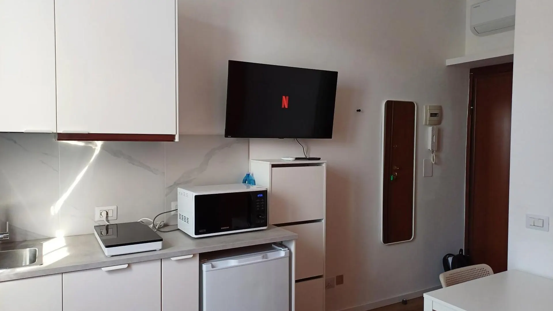 Sweet Smart Easy Apartment Porta Romana City Center Milán 0*,  Itálie